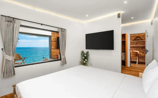 Aidan Beachfront Suites 5Bed Lamai KBR28