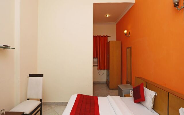 OYO 834 Hotel Aashirwaad