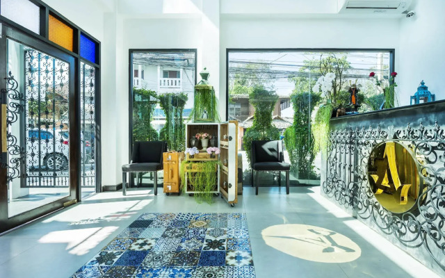 Ai Pai Hotel