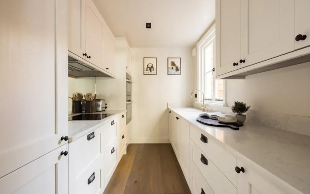 The Kensington House by Hok Living