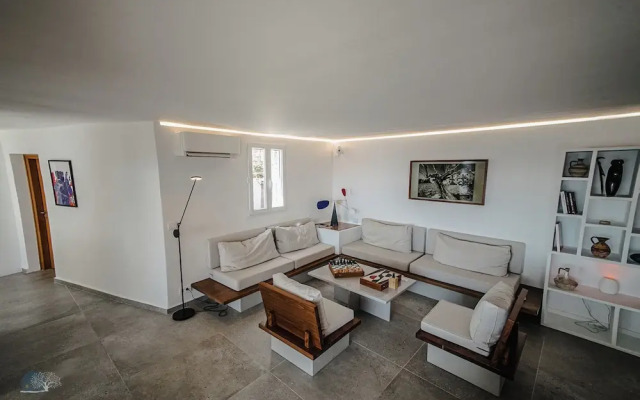 Zen Blue Suites Luxury and Nature in Kea