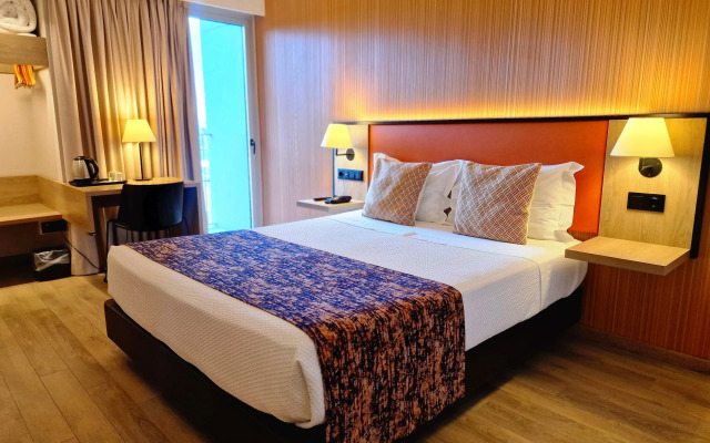 Hotel 3K Porto Aeroporto