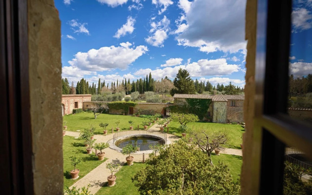 Sant'Anna in Camprena Agriturismo