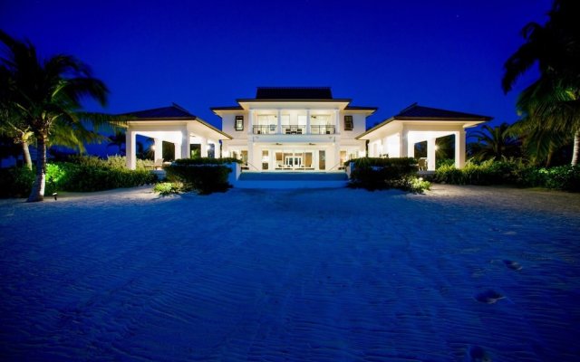 Luxury Cayman Villas