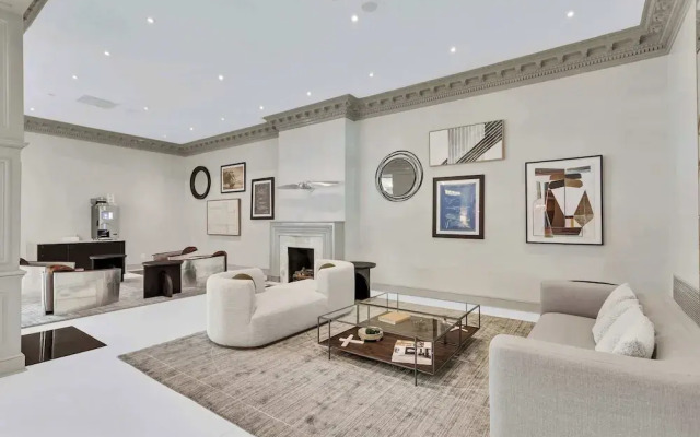 DC Airport Metroline Apartments