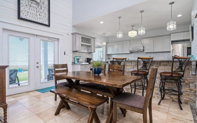 Coastal Comfort