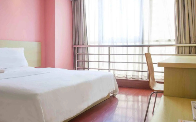 7 Days Inn Suqian Qian Niao Yuan Square Branch – Guest Rooms – Suqian