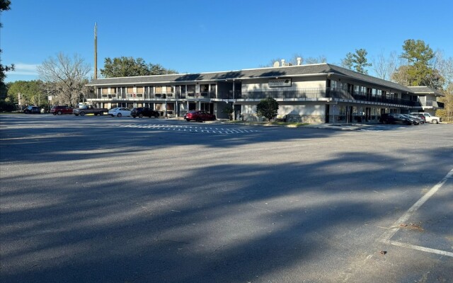 Fairbridge Inn & Suites Richmond Hill