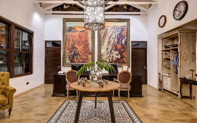 Mbano Manor Hotel Victoria Falls