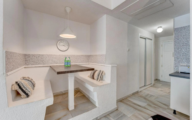 Lovely studio in Altamira