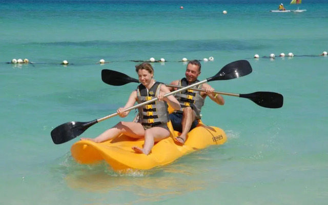 Merrils Beach 3 All Inclusive
