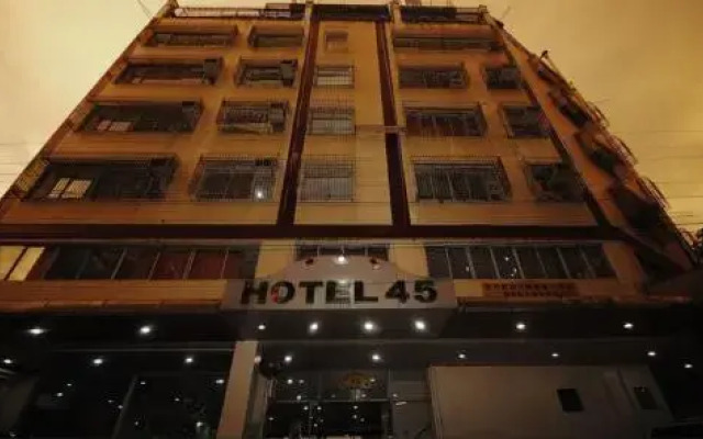 Hotel 45