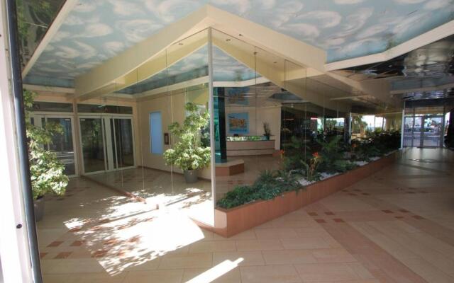 Appartement Menton, 2 pièces, 4 personnes - FR-1-196-152