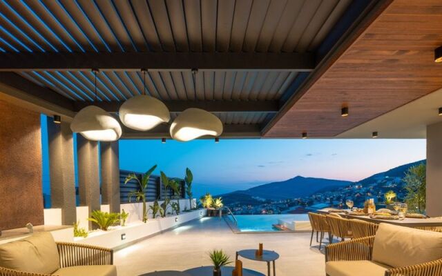Villa Supernova