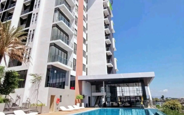 Quality Hotel & Suites Montreal East