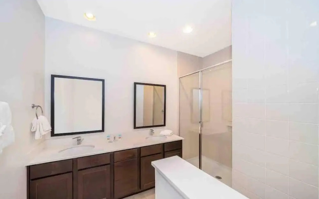 Regal Oaks 2bed Vacation Home in Kissimmee