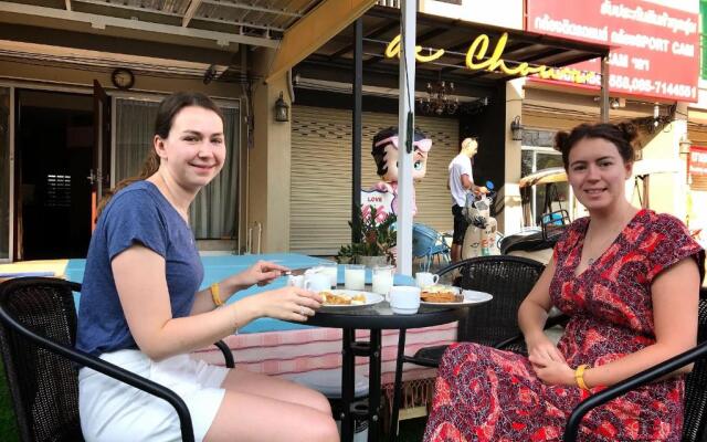 Bann Tawan Hostel Chiang Rai