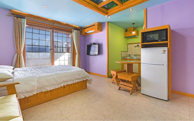 Gangneung Five Moon  Pension