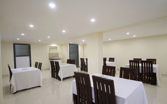 OYO 4797 Lulu Hospitality