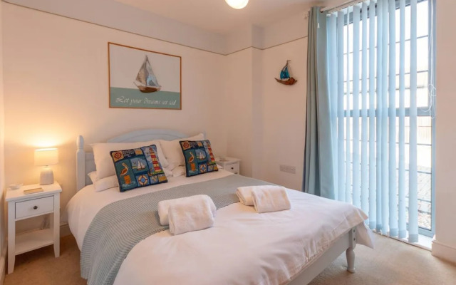 2 Bed Seapoint Birchington Escape By Adliv