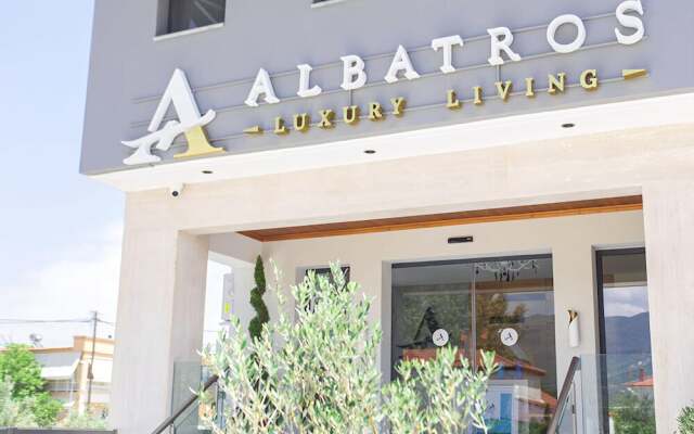 Albatros Suites