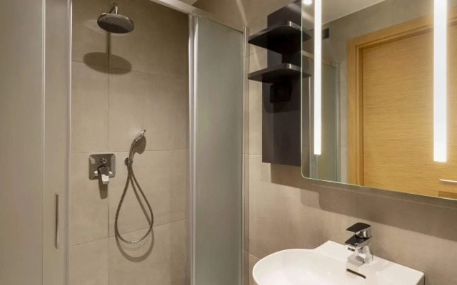 B&B HOTEL Como Baradello