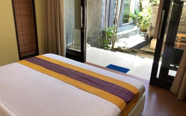 D'Kubu Legian Villa & Guest House