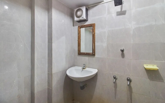 Triveni Tourist Home