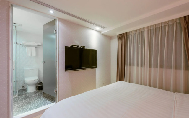RF Hotel - Zhongxiao