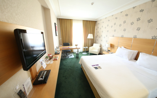 Anemon Grand Manisa Hotel