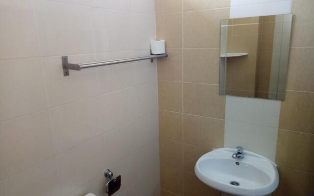 Desa Queenspark Hotel