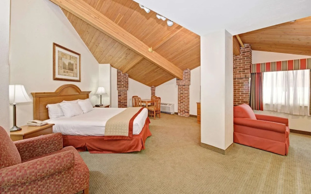 Baymont Inn & Suites Indianapolis