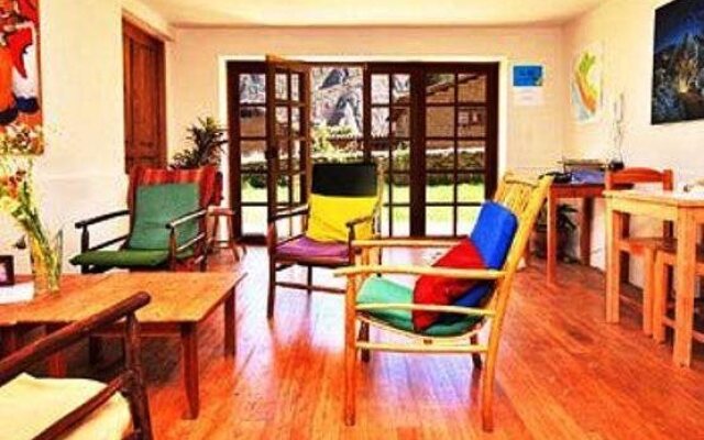 Apu Lodge B&B