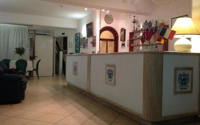 Hotel Miramare Garzia