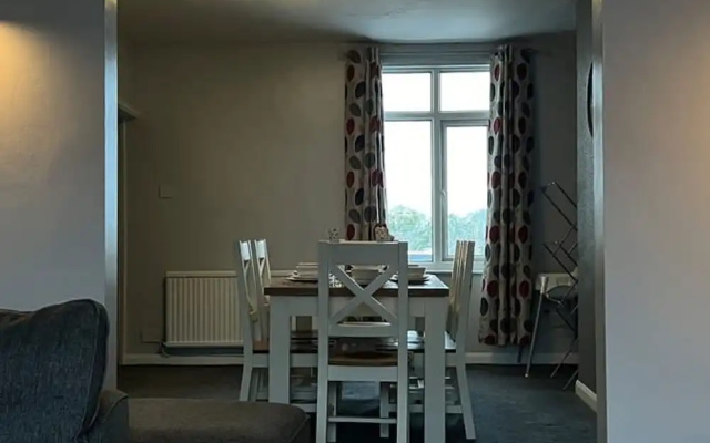 The Deeside 2 bedrooms flat