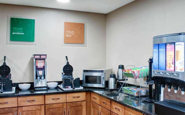 Comfort Inn & Suites Caldwell