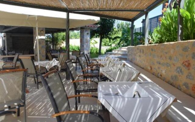 Lefktron Hotel