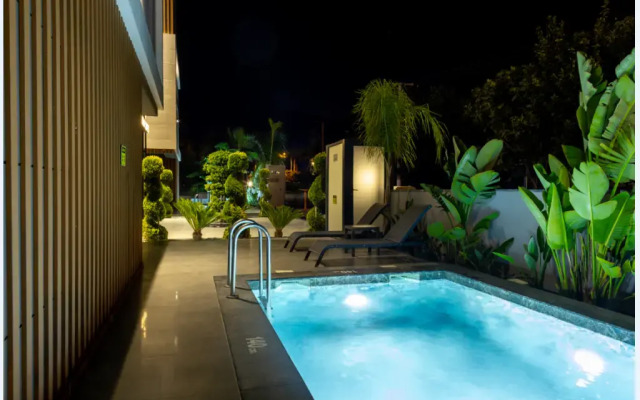 Artan Suites Apart Hotel