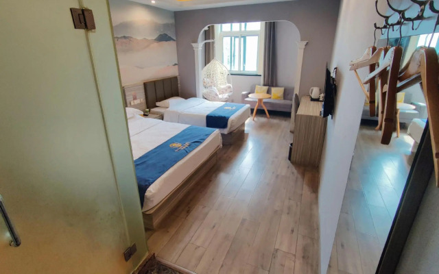 Hua Shu Hotel