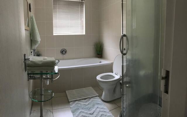 Bay Breeze Guesthouse