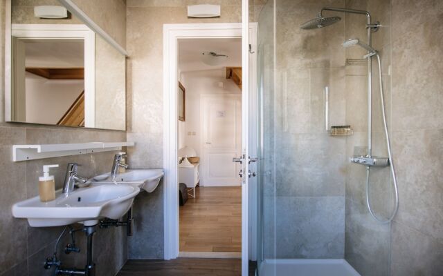 Panorama Old Town apartment by DuHomes