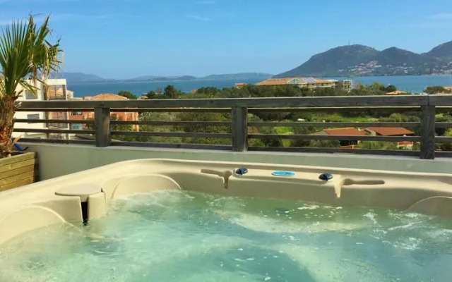 Villa sur le toit - Cita di Sali