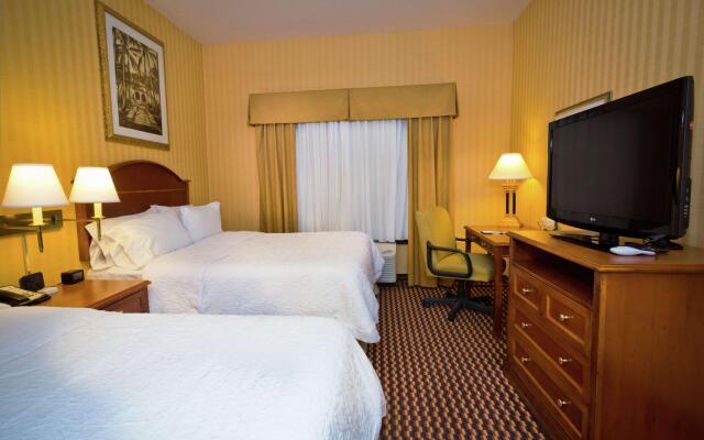 Hampton Inn & Suites Sacramento-Cal Expo