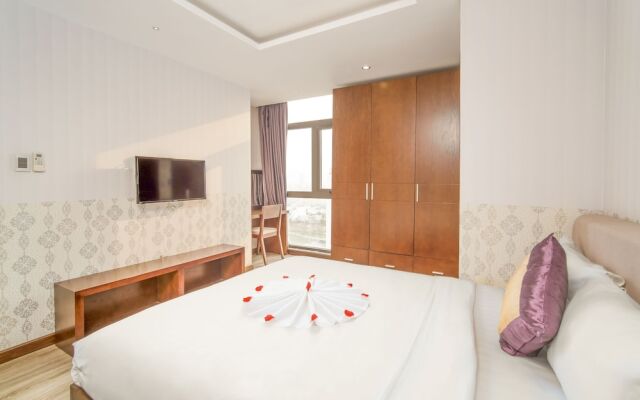 Golden Sun Hotel