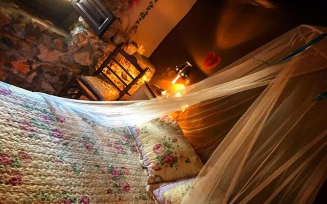 Room in Guest Room - Casa Rural la Quinta de Malu Romantic Hotel in Cuenca Romantic Getaways