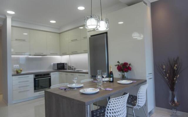 Sunshine Home 3 with Sea View