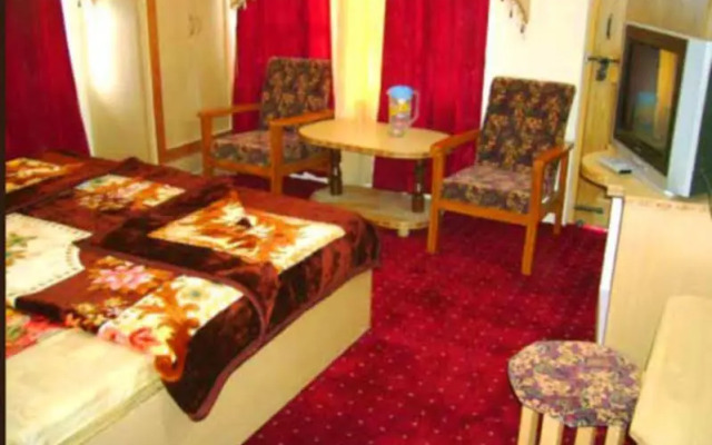 Hotel Himalayan Regency