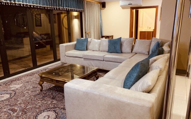 KMMADM Holiday Home