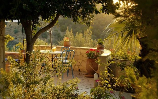 Villa-clio Sublime Views Down to the sea