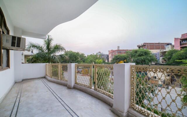 OYO 42702 A.S. Corporate Suites